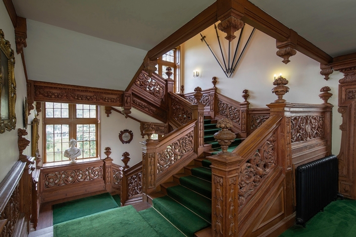 Thrumpton Hall – staircase c1660
