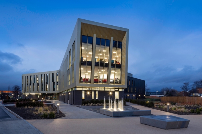 Advanced-Manufacturing-Building-University-of-Nottingham-Bond-Bryan-Architects