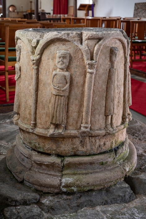 Font-at-All-Saints-in-West-Markham-c12