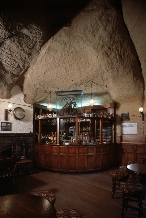 Ship-bar-at-Ye-Olde-Trip-to-Jerusalem