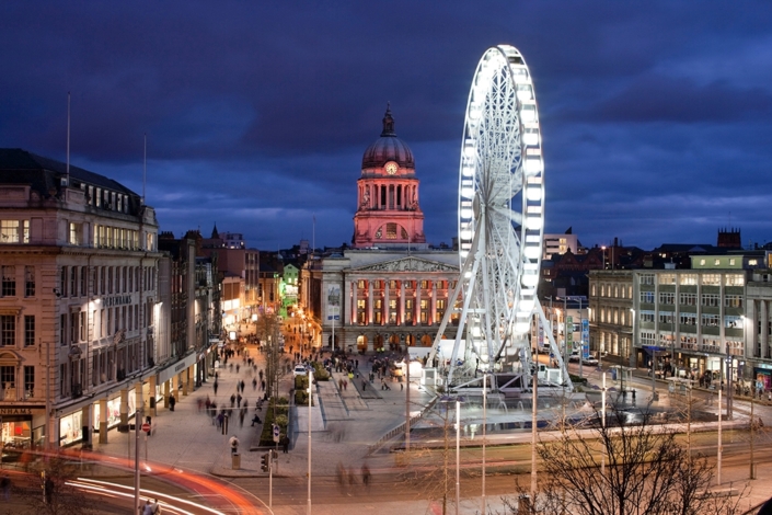 A-view-across-The-Old-Market-Square-on-Light-Night