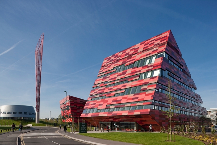 Yang-Fujia-Builing-Jubilee-Campus-MAKE-Architects